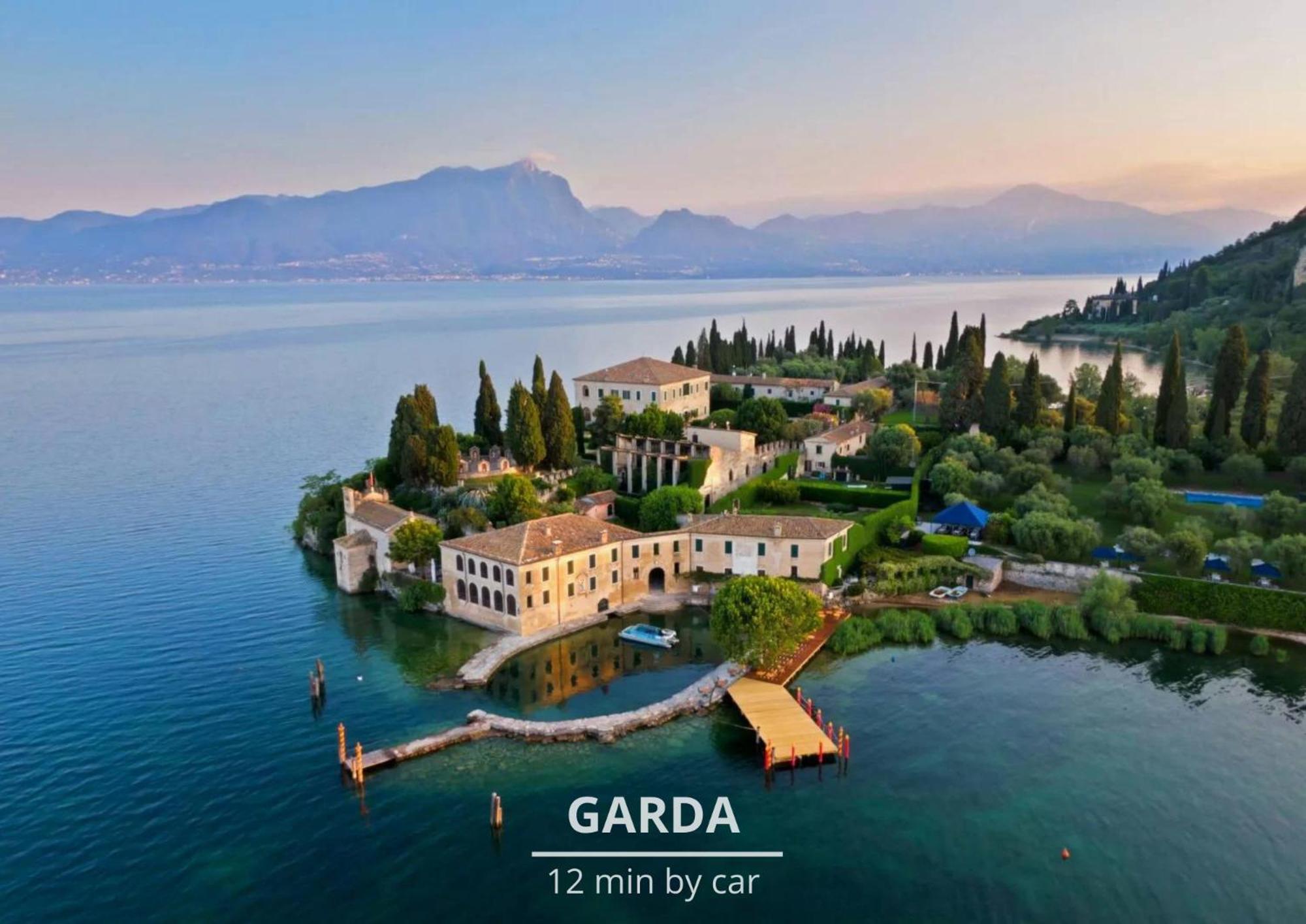 Garda Lake & Relax - Cottage On The Hill คาปริโน เวโรเนเซ ภายนอก รูปภาพ